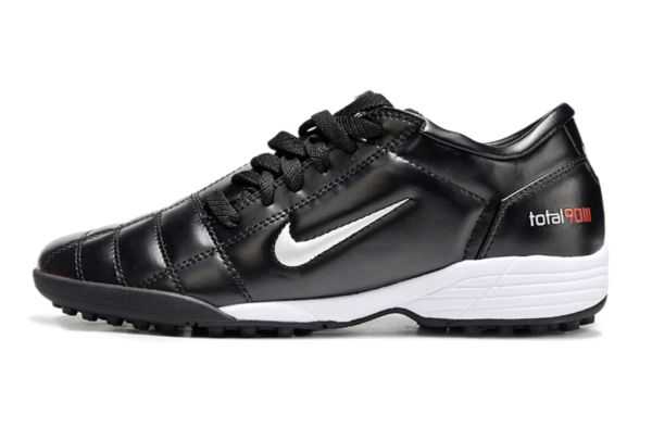 Nike Total 90 Black & Silver