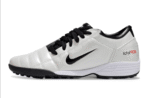 Nike Total 90 Black & White