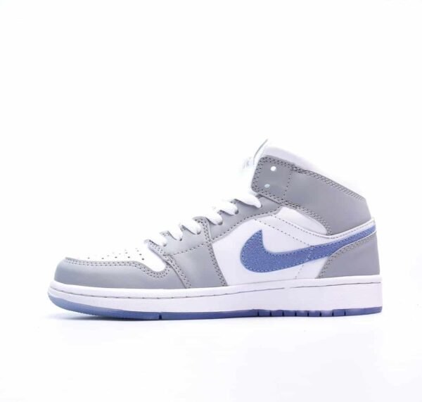 Air Jordan 1 Mid Grey Blue
